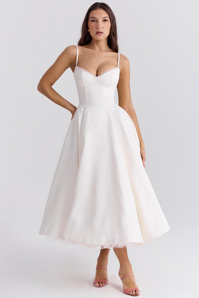 Frieda | Elegantes Schlankmachendes Kleid