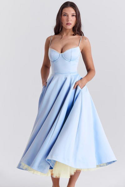 Frieda | Elegantes Schlankmachendes Kleid