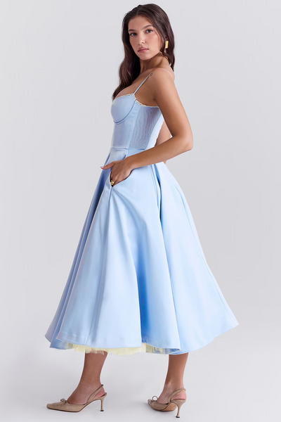 Frieda | Elegantes Schlankmachendes Kleid