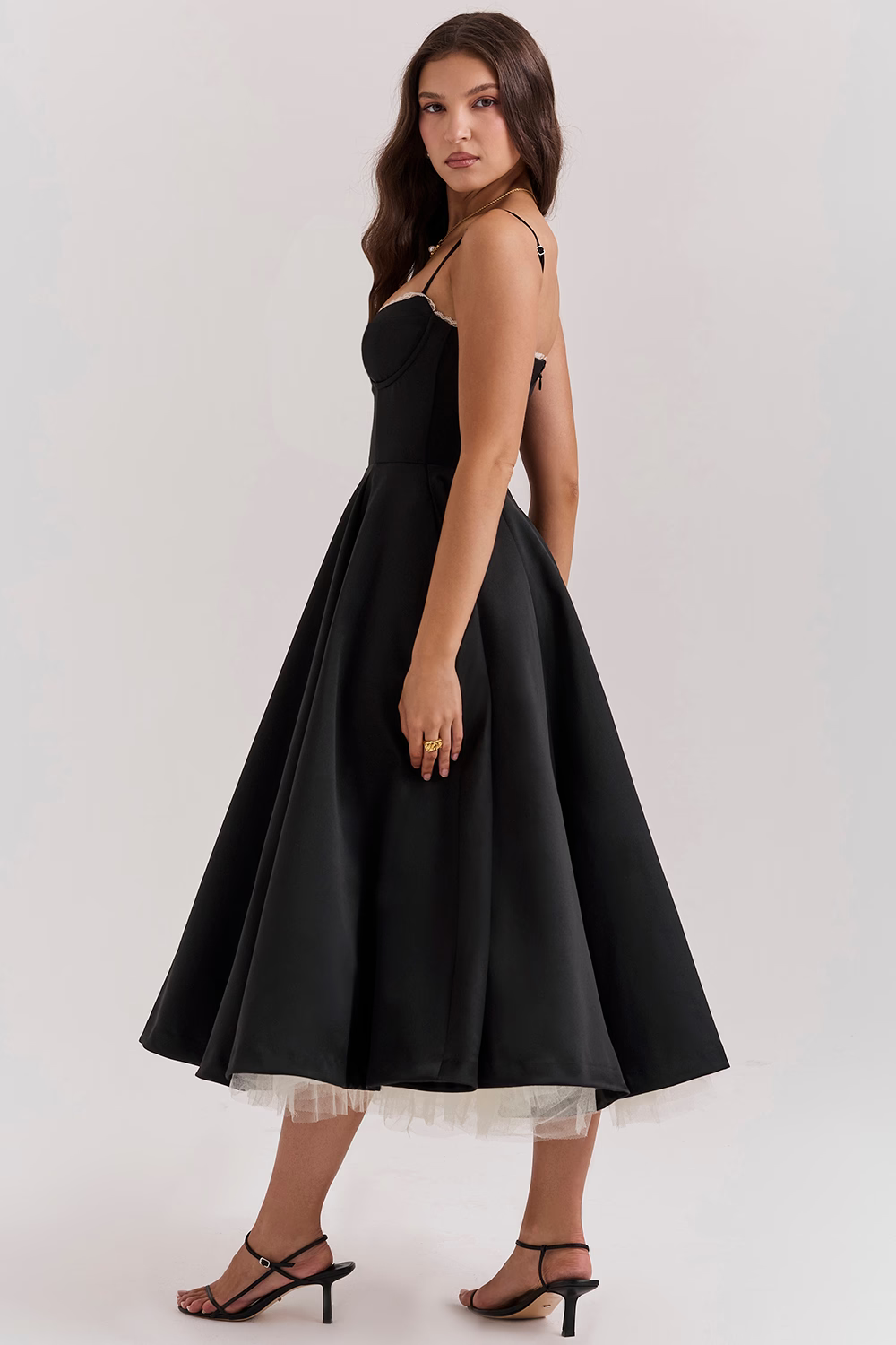 Frieda | Elegantes Schlankmachendes Kleid