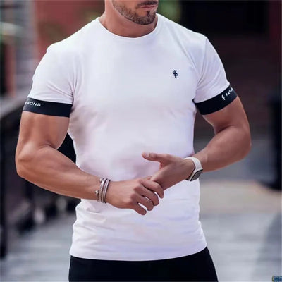 Friedrich | Muscle Fit T-Shirt mit kurzen Ärmeln