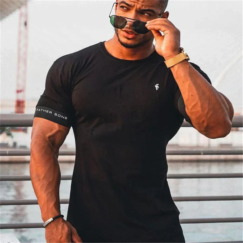 Friedrich | Muscle Fit T-Shirt mit kurzen Ärmeln