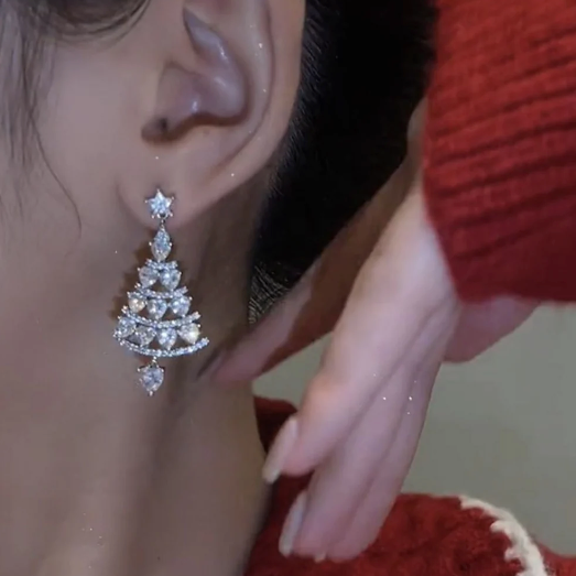 LIVSY | Shiny Christmas Tree Earrings | 1+1 FREI