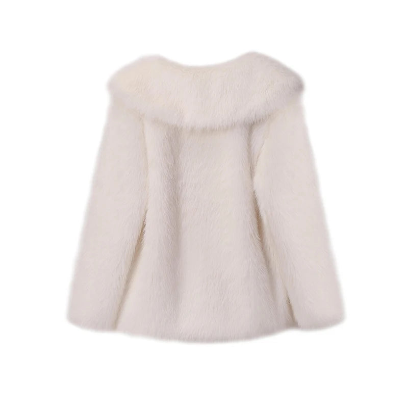 Nella | Flauschig Jacke