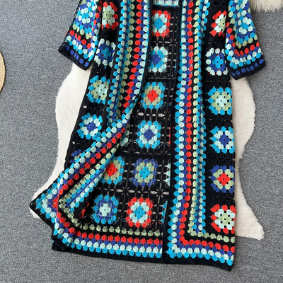 Olivia | Bunt gestrickte Strickjacke